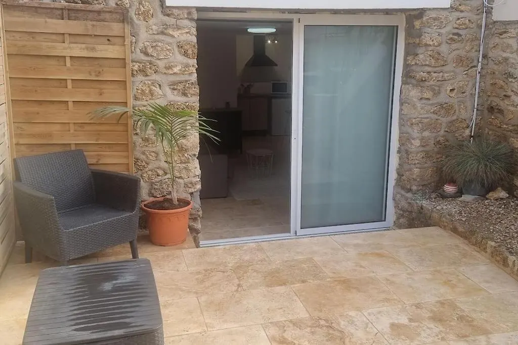Studio 30 M2 Villeneuve-le-Roi 0*,  France